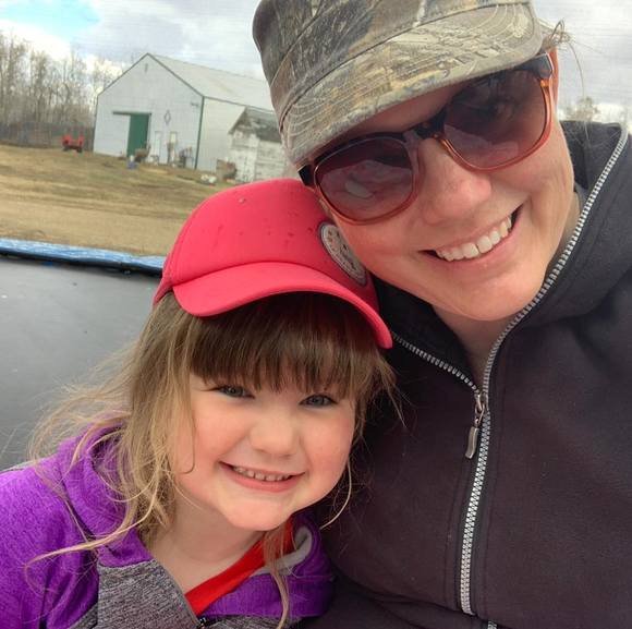 Meet your Posher, Kari - Picture 1 of 1